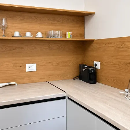 Matisse No36 - 2 Bedroom With Parking At Aura Complex Apartment